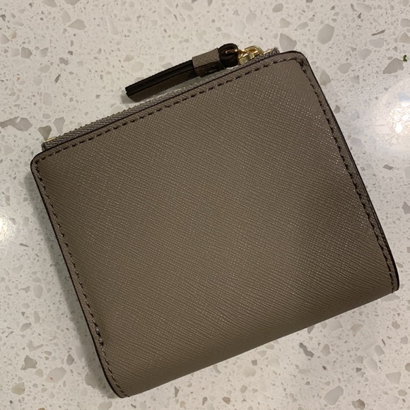 TORY BURCH Authentic Gray Robinson Leather Mini Wallet New With Tag - Picture 7 of 13